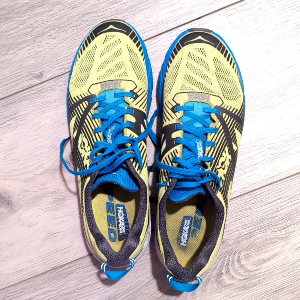 Hoka Tacer 2